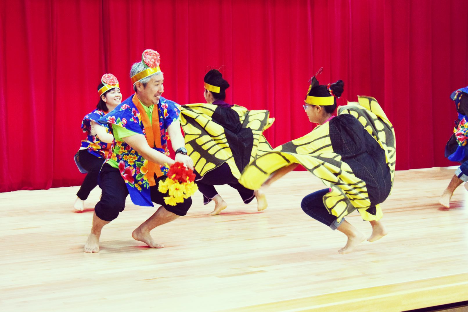 伝統芸能エクササイズ「知名・胡蝶の舞」